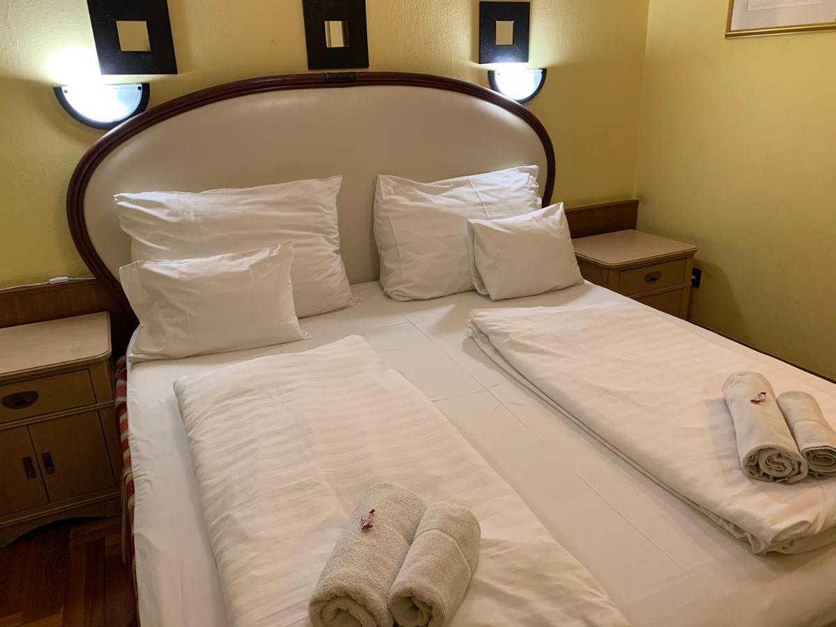 Hotel Omnibusz Budapest Kültér fotó